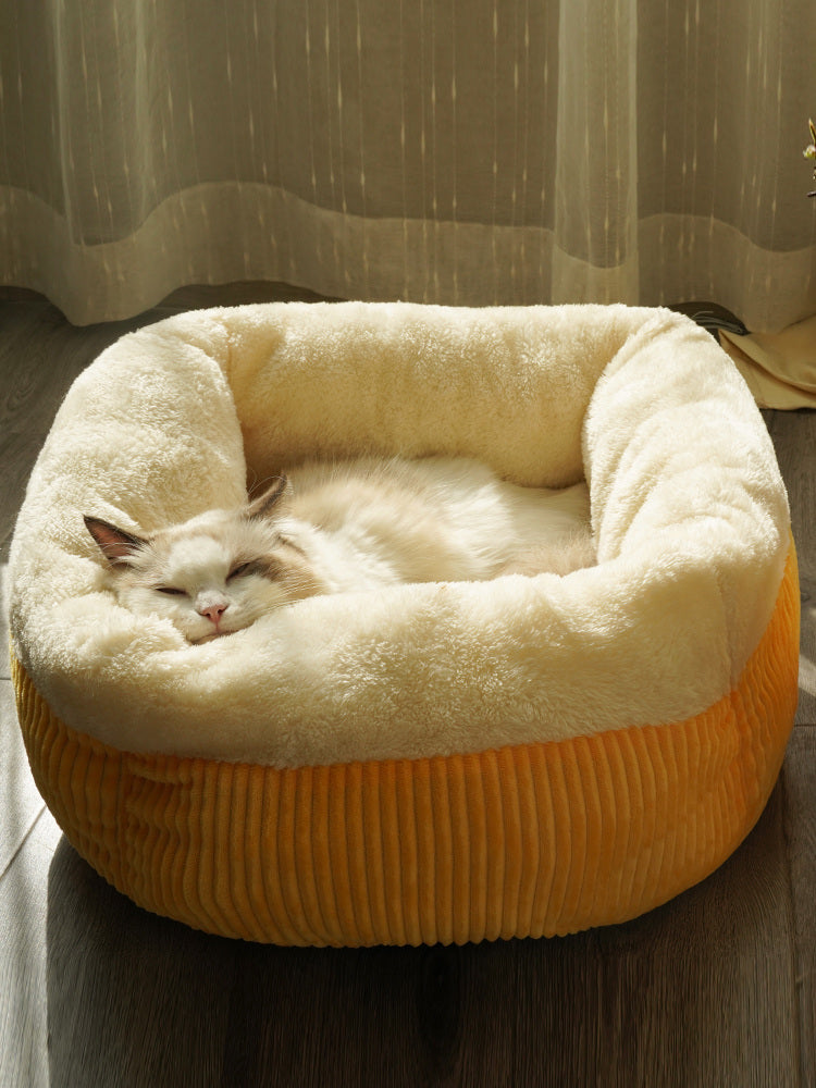 Plush Four-Seasons Enclosed Cat Nest - Exquisite Universal Pet Bed - Woofcuties
