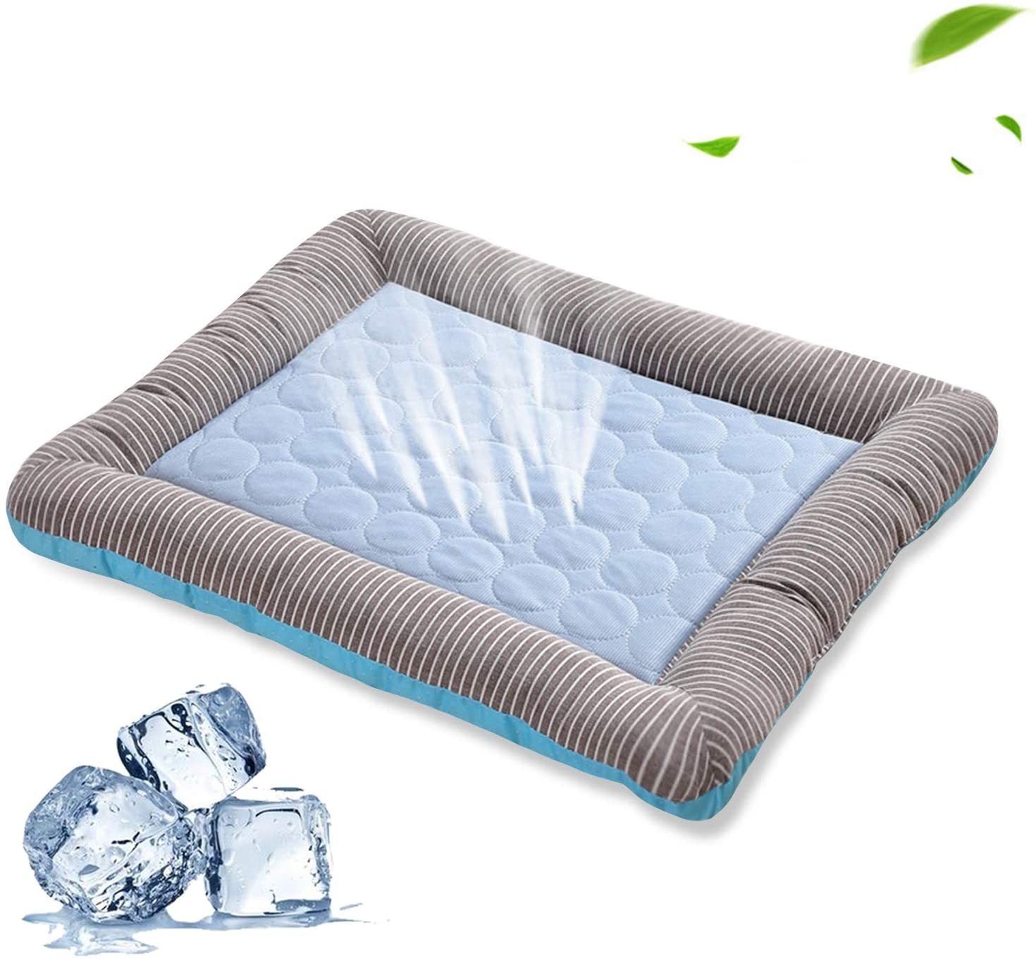 Plush Cooling Pet Pad - Sumptuous Ice Silk Mat for Summer Comfort - Woofcuties