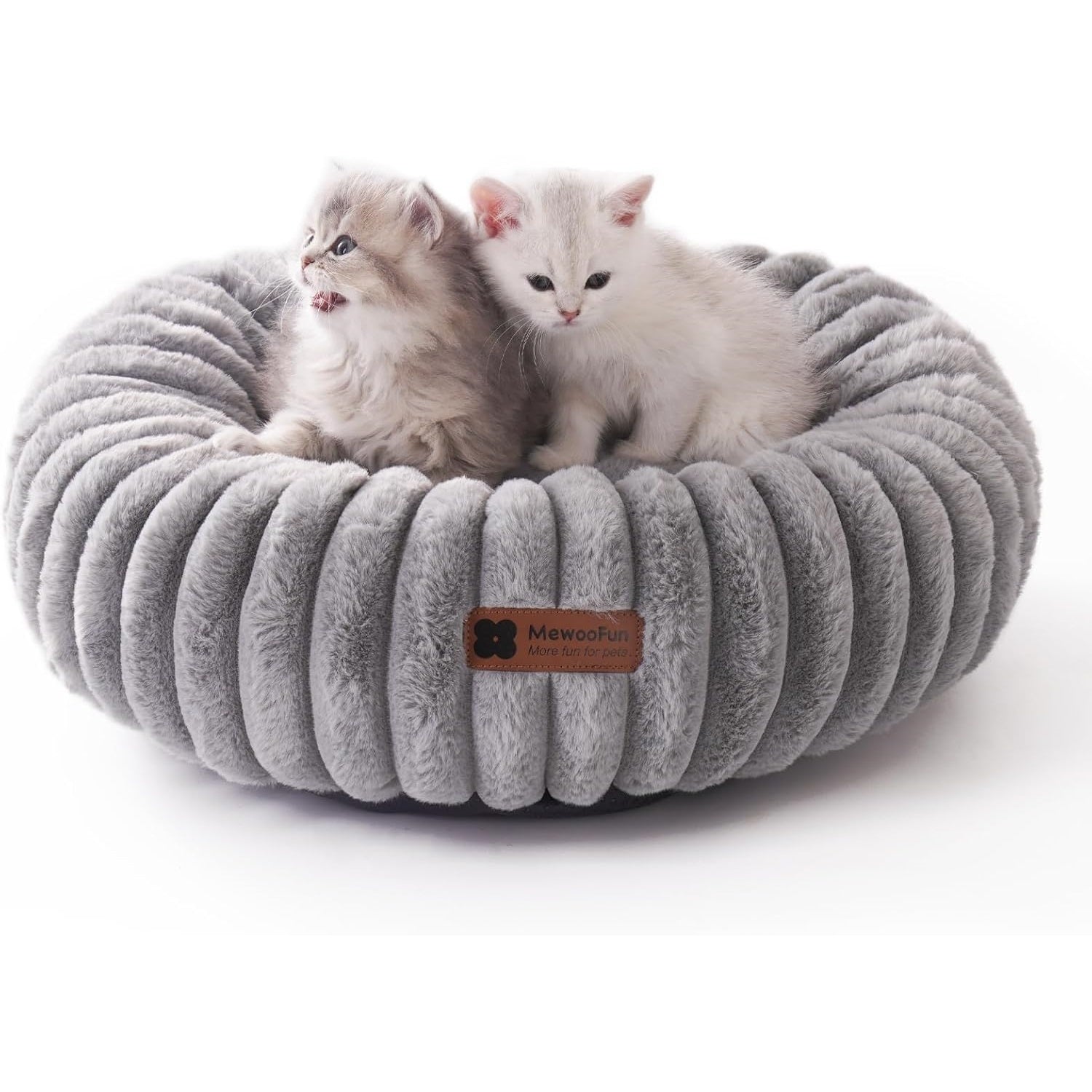 Donut Cat Bed - Washable Round Pet Bed for Indoor Cats, Kittens, and Puppies - Woofcuties